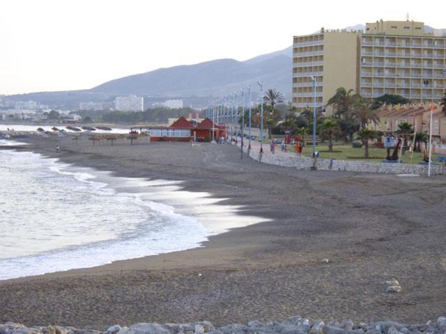La Baraka De Guadalmar B&B Aeropuerto Málaga Dış mekan fotoğraf